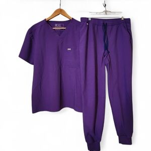 Figs Purple Medical Scrub Set - V-Neck Top & Jogger Pants Large